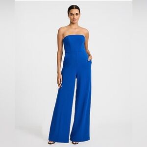 NWT Express CREPE STRAPLESS WIDE LEG JUMPSUIT WITH POCKETS